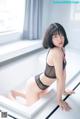 Sonson (손손): Black Rose (35 photos)